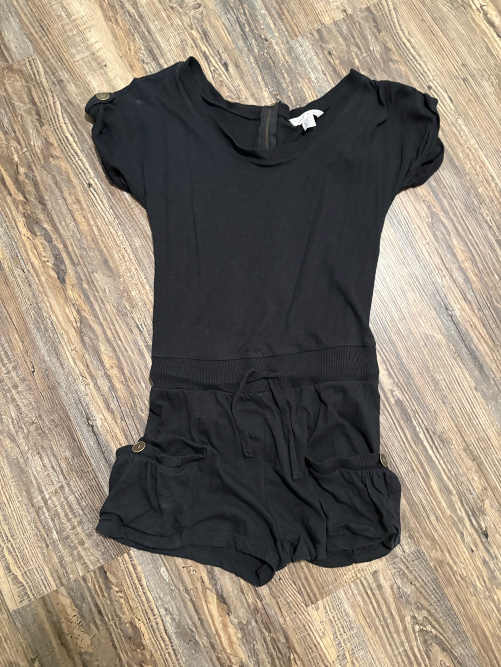 Derek Heart Women’s Romper $15.00 Size Medium Zipper in Back Drawstring Waist